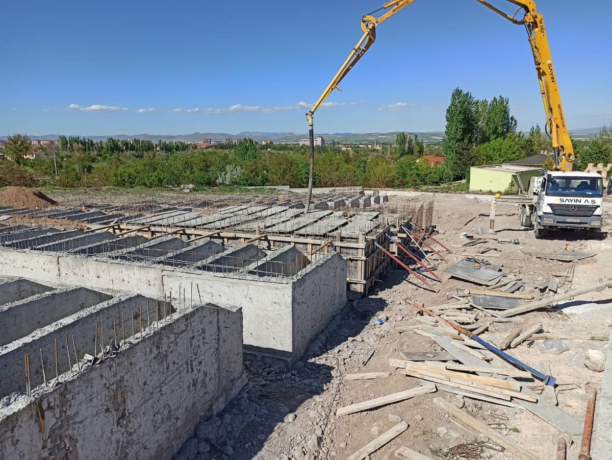 Seferihisar İnşaat Betoncusu